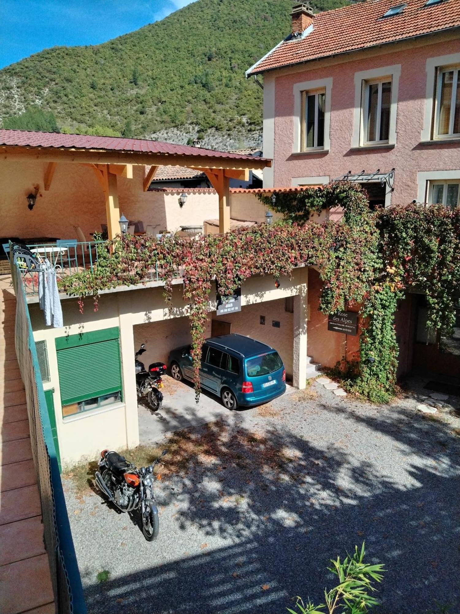 Rose Des Alpes Panzió Serres  Kültér fotó